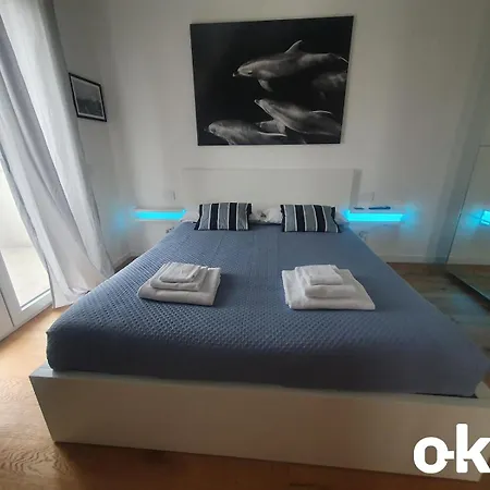 Beachfront 1br Terrace&parking * Μπάρι